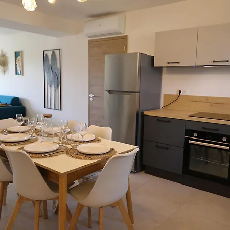 Villa Maison 3 A *